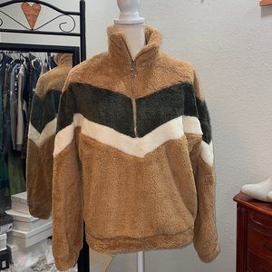 NWT Teddy bear pull over color block